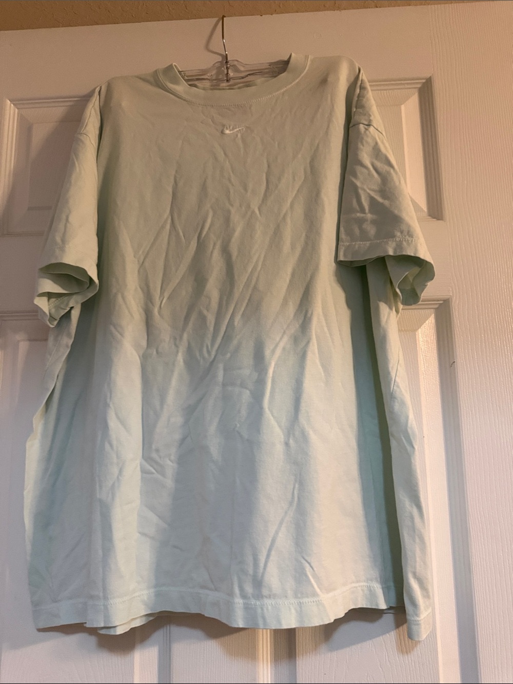 Nike Light Mint Green Embroidered Swoosh Tee Size XL